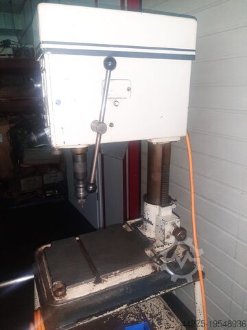 Bench drilling machine Solid TB 13 S