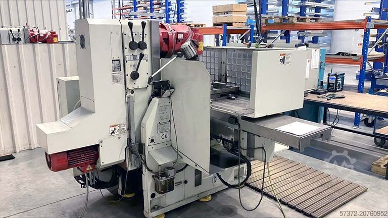 Universalfräsmaschine Ho Chun UH-1250A