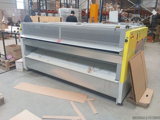 Machine for the production of cardboard boxes Solarco BOXMATIC Manual 25 DCFM-D