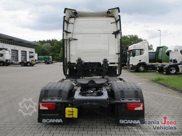 Volume tractor unit Scania R 460 A4x2EB Lowdeck