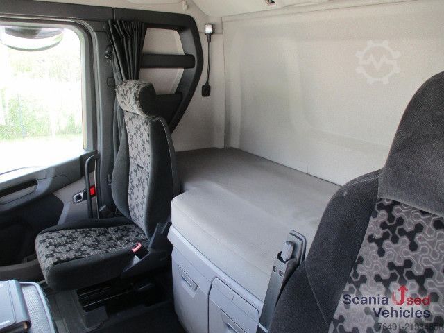 Volume tractor unit Scania S 500 A4x2EB Lowliner