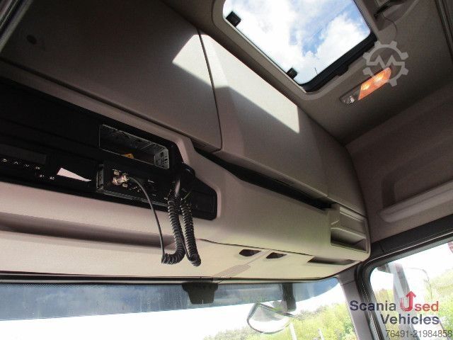 Volume tractor unit Scania S 500 A4x2EB Lowliner