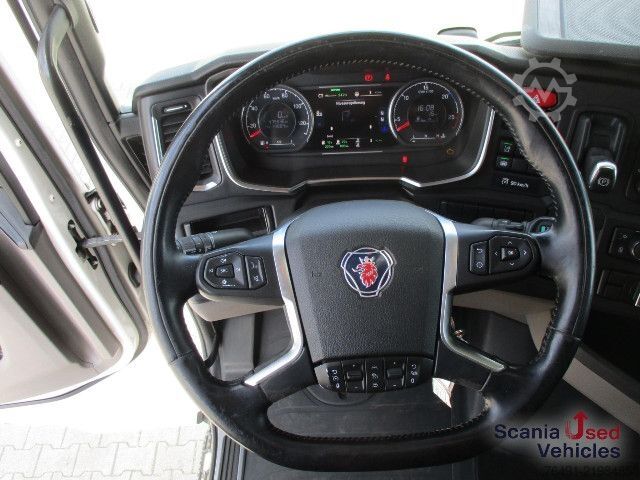 Volume tractor unit Scania S 500 A4x2EB Lowliner