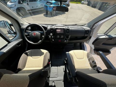 Caravan/camper Chausson Vans V594 First Line Markise+