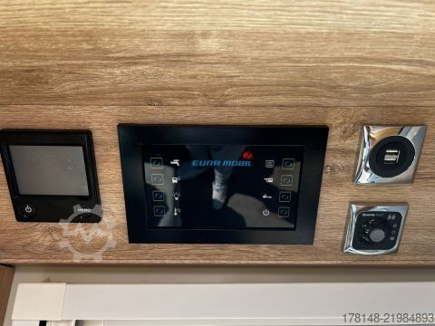 Caravan/camper Eura Mobil Profila T 696 EB