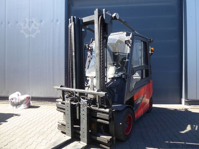 Elektro 4 Rad-Stapler Linde E40HL-01/600