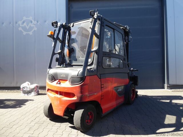 Elektro 4 Rad-Stapler Linde E40HL-01/600