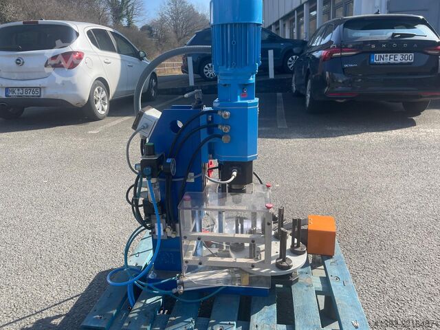 Orbital riveting radial riveting machine KMT Niettechnik 350