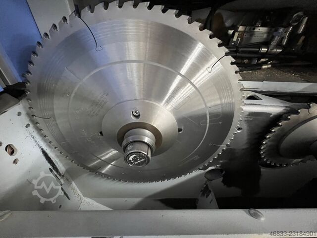 Plattenaufteilsäge mit Plattenlager HOLZMA HPP 380/43/43 + Bargstedt TLF 410