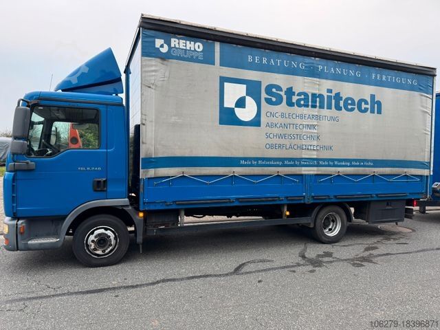 Curtain sider van MAN TGL 8.240 /4x2 BL Pritsche Schiebepl.