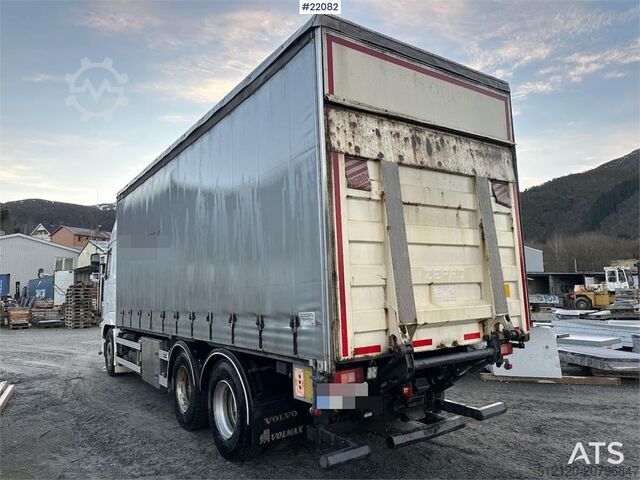 Koffer Volvo FH16 700 Tandem Box Truck with Lift and Onspot