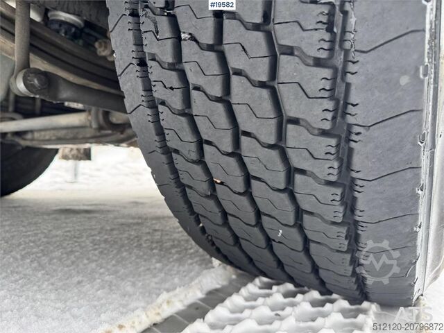 Kranwagen Volvo FH540 8x4 Tridem Crane truck w/ 50 t/m HMF crane w