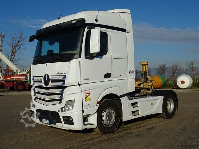 Standardtraktor Mercedes-Benz ACTROS 1845