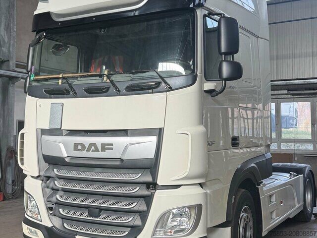 Sattelzugmaschine DAF XF480FT mit Kipphydraulikanlage
