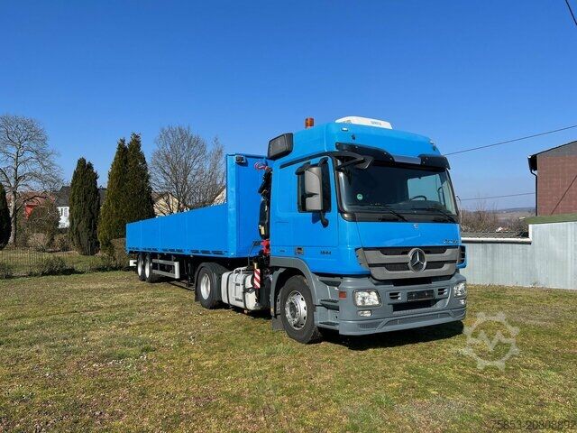 Sattelzugmaschine Mercedes-Benz Actros 1844 Fassi Kran & Auflieger -1499€ mtl.