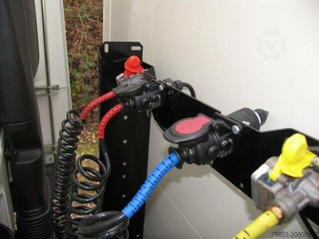 Kofferauflieger  Trockenfracht Kofferauflieger Rolltor