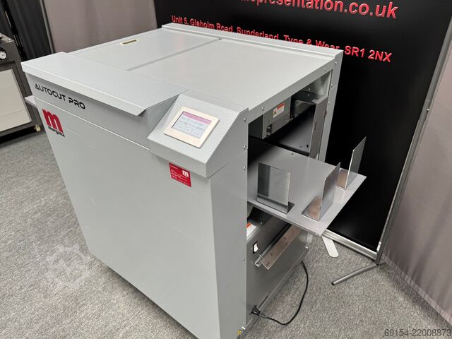 Document finishing system Morgana AutoCut Pro