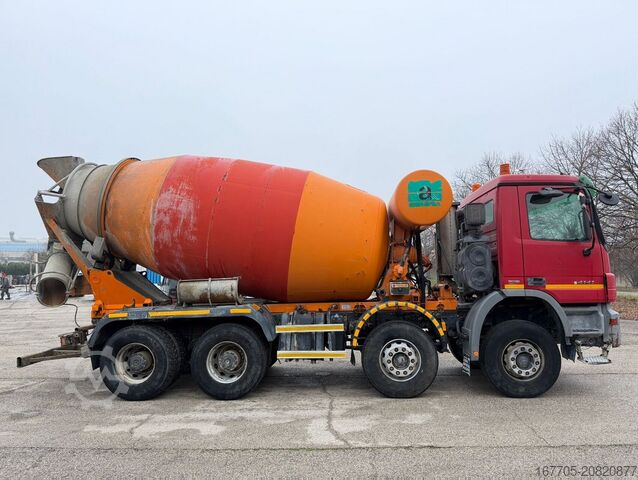 Betonmischer LKW Mercedes-Benz Actros 4141