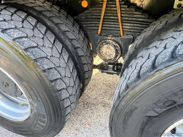 Betonmischer LKW Iveco Trakker 450