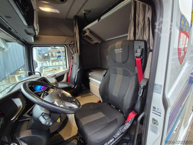 Standard tractor DAF XG 530/ (1) 2022/ Retarder/ LED/ Park Airco/ Na...