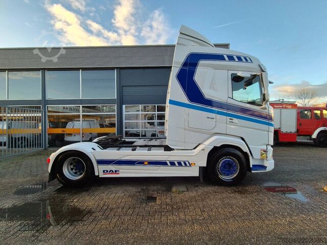 Standard tractor DAF XG 530/ 2022/ Retarder/ LED/ Park Airco/ Navi/ ...