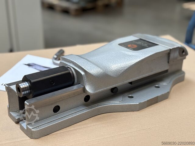 Vise RÖHM RB-K 135