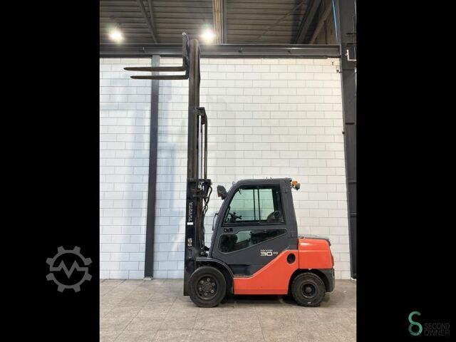 Forklift Toyota 52-8 FDF 30