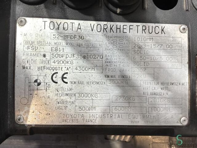 Forklift Toyota 52-8 FDF 30