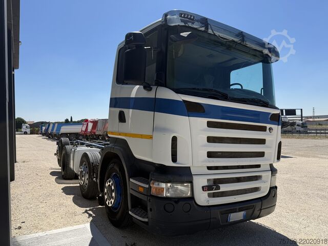 Truck chassis SCANIA R470 Chassis 8x2 Retarder Euro3