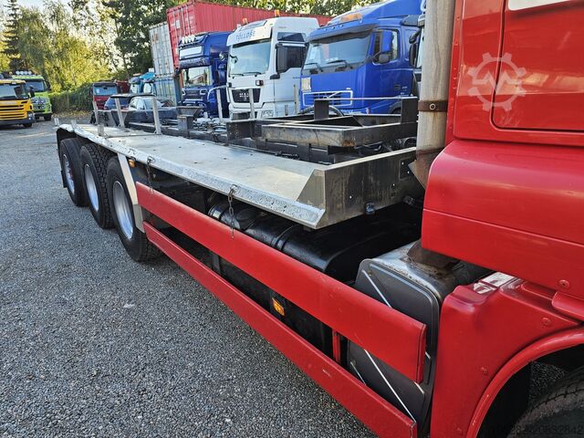 LKW-Fahrgestell MAN TGS 35.440 8X4-4BL Lift+Lenk Manual PTO