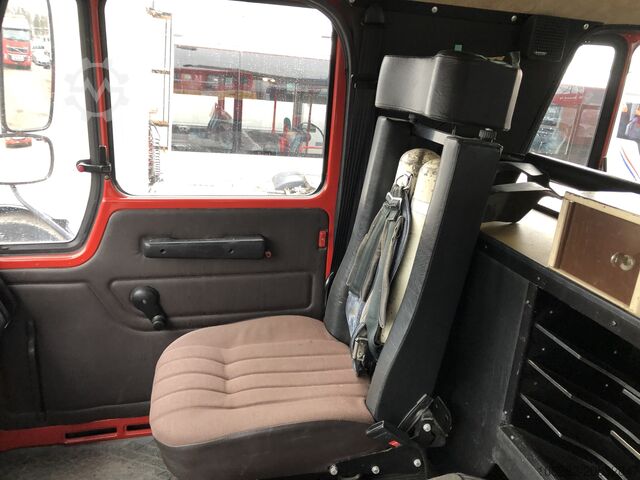 LKW-Fahrgestell Mercedes-Benz 1622 SK 4x4 4WD Seilwinde Steel/Steel