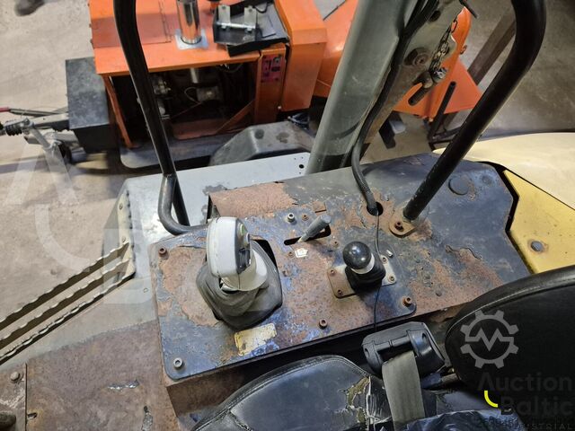 Muldenfahrzeug Wacker Neuson DW90