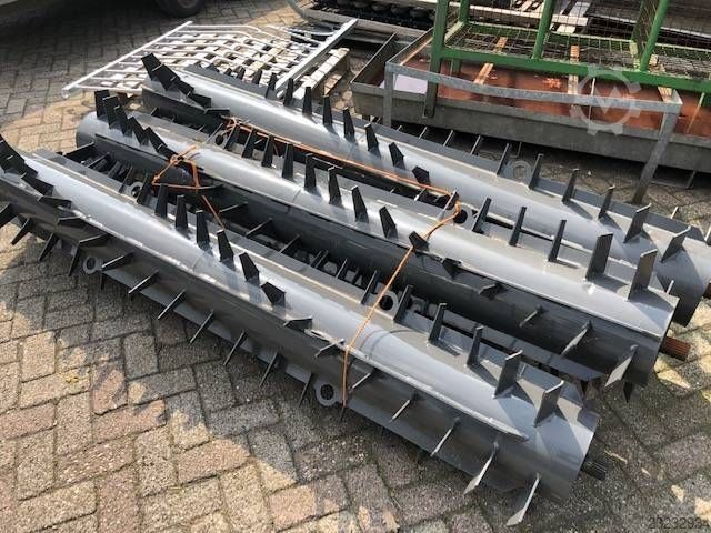 CLAAS Cargos 8500 doseerwalsen CLAAS Cargos 8500 doseerwalsen
