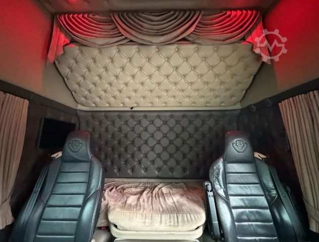 Standard SZM SCANIA R580 TOPLINE FULL AIR RETARDER 2X TANKS FULL OPT