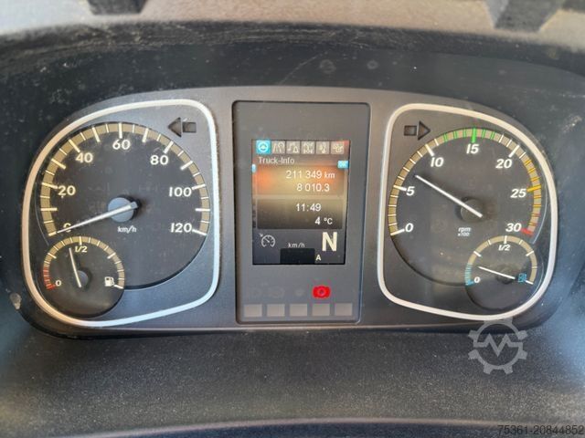 Dreiseitenkipper MERCEDES-BENZ Atego 818 Kipper AHK Anhängerhydraulik