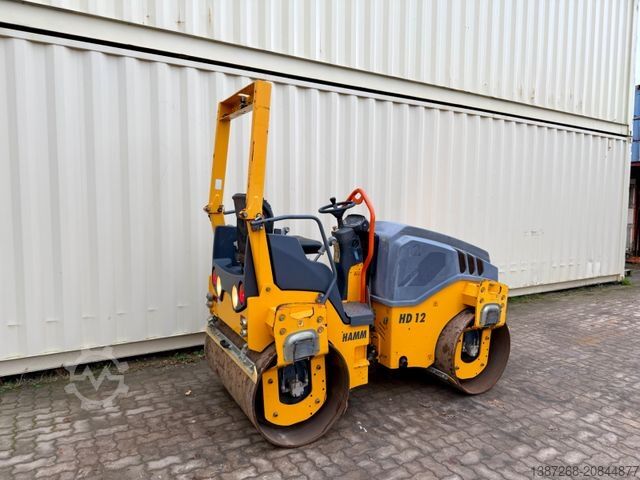 Walzenzug HAMM HD12VV / 2012 BJ / 1.369 H / 2.695 KG