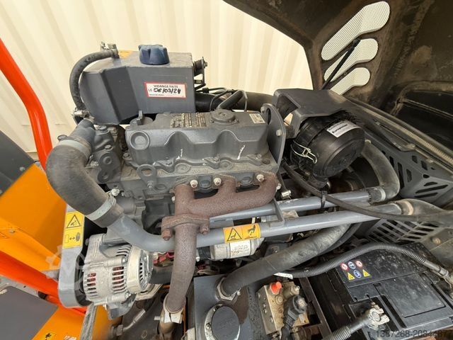 Walzenzug HAMM HD12VV / 2012 BJ / 1.369 H / 2.695 KG