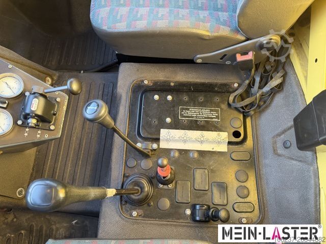 Spezial-LKW UNIMOG U 1600 Zweiweg ZW 100 AHK 600t nur 14.089 km