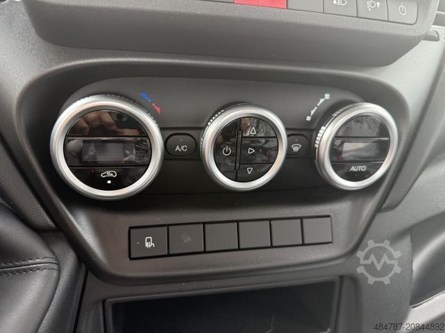 Transporter mit Kipper IVECO Daily 50C18 HZ 3 Seiten Kipper 3,5T MOD 25