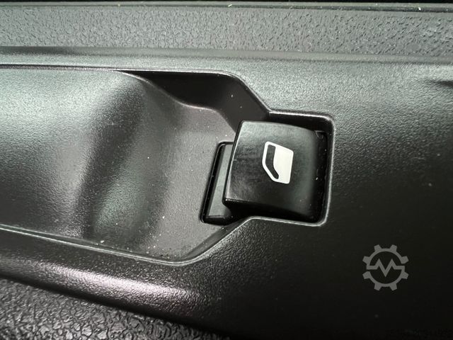 Kleinbus OPEL Vivaro 2.0 CdTi Lang Doppelkabine 6 Sitze Lkw