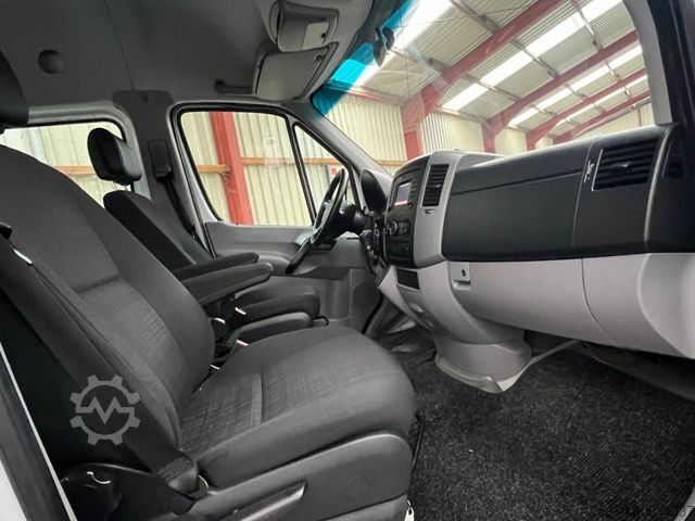 Kleinbus MERCEDES-BENZ Sprinter 213 BlueTEC 9 sitze Klima iebetür