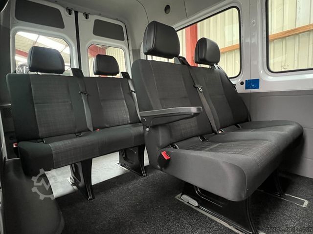 Kleinbus MERCEDES-BENZ Sprinter 213 BlueTEC 9 sitze Klima iebetür