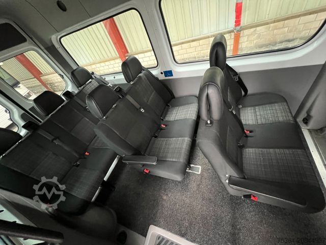 Kleinbus MERCEDES-BENZ Sprinter 213 BlueTEC 9 sitze Klima iebetür