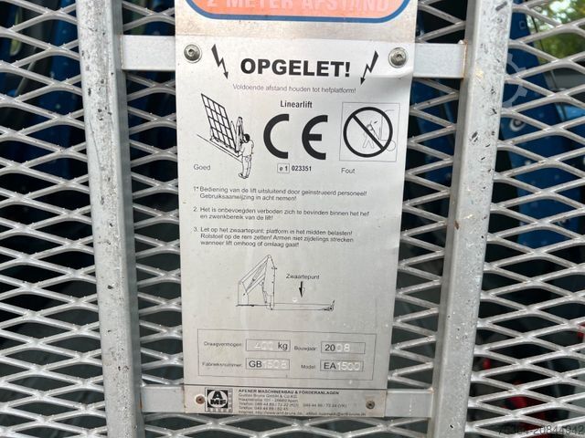 Kleinbus MERCEDES-BENZ Sprinter 311 Cdi Automatik L2H2 VDL 9Sitze Lift