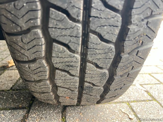 Kleinbus MERCEDES-BENZ Sprinter 311 Cdi Automatik L2H2 VDL 9Sitze Lift