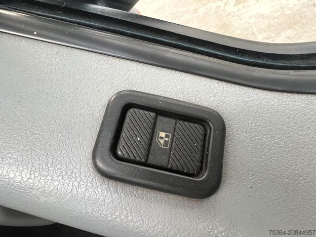 Wohnwagen/Wohnmobil VOLKSWAGEN T4 Multivan 2.4 Diesel Wohnmobil GetriebeSchaden