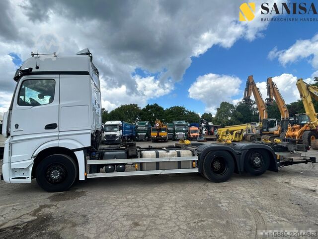 Swap body truck Mercedes-Benz Actros 2548/Angel Mirror/TÜV:01.27/Xenon