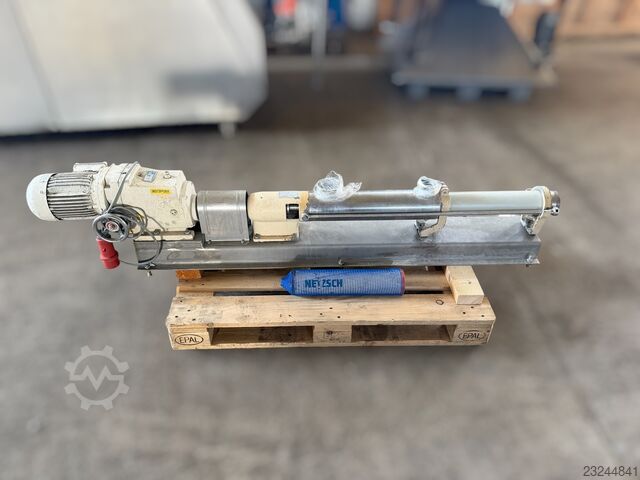 Progressing cavity pump Netzsch 2NL-40A Exzenterschneckenpumpe