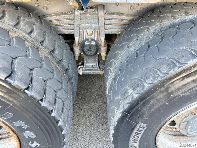 Mercedes-Benz Actros 4144 /8x4/Retarder/Muldenkipper/Eu5/273tkm Mercedes-Benz Actros 4144 /8x4/Retarder/Muldenkipper/Eu5/273tkm
