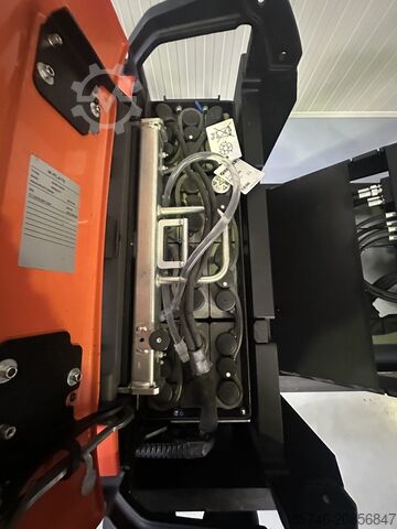 SWE 120 XR * DEMO !! REACH-MAST + Neigbare Gabeln + Seitenschieber !! TOYOTA SWE 120 XR * DEMO !!  REACH - MAST  +  Tilting Forks + S.S.  !!